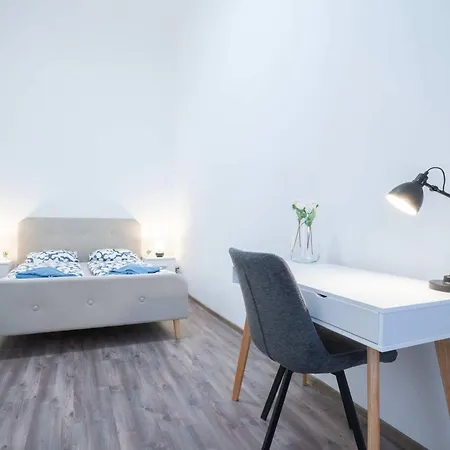 Silverlight 2bedroom D40 * Budapest