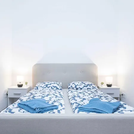 Silverlight 2bedroom D40 布达佩斯